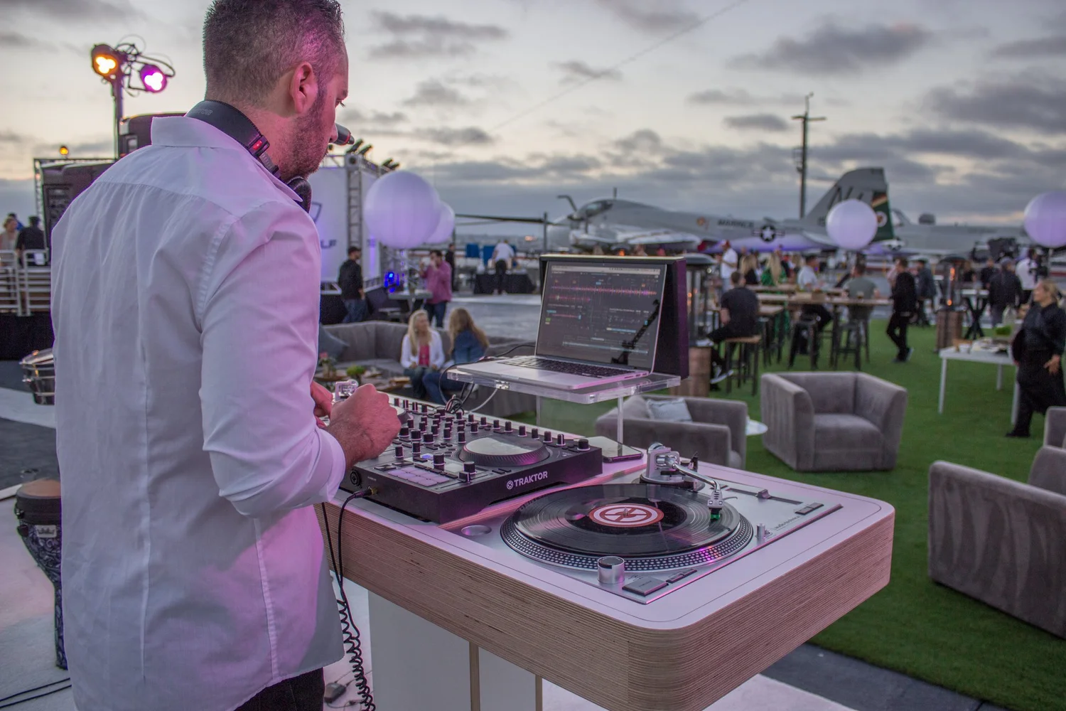 DJ Live at Topgolf event photograph 10
